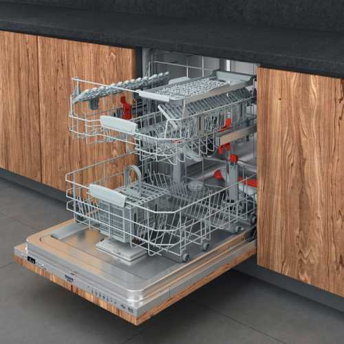Lavavajillas Hotpoint HI5020WC