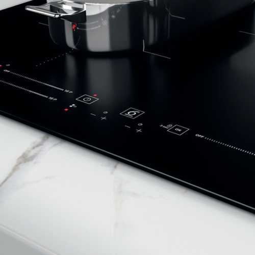 Induction plate Whirlpool Wbs5560ne