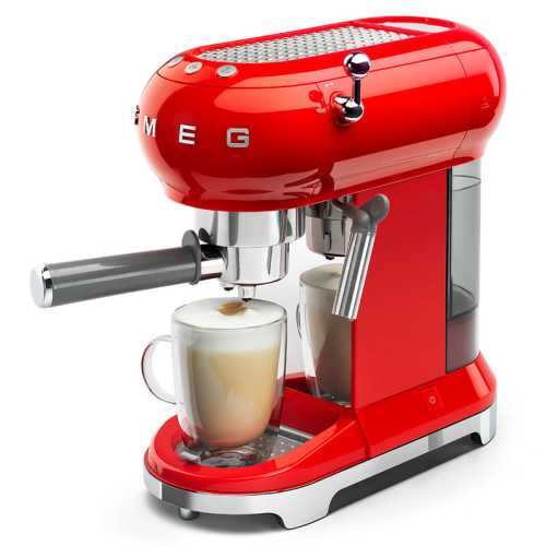Efressierte Kaffeemaschine Smeg Rot ecf01rdeu