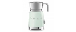 Milchschaum Smeg MFF11PGEU grünes Wasser