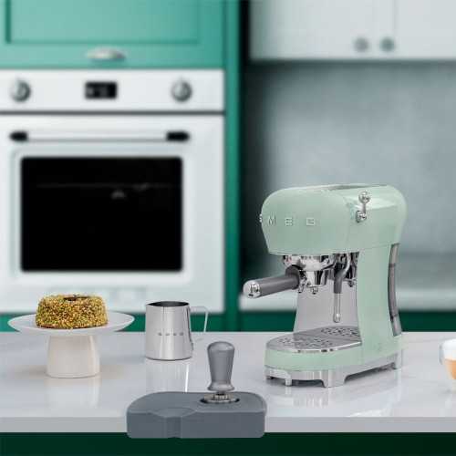Espresso Smeg ECF02PGEU groen