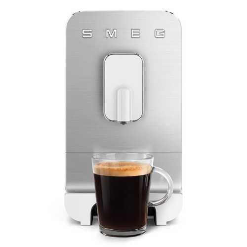 Superautomatic coffee machine Smeg BCC11Whmeu White