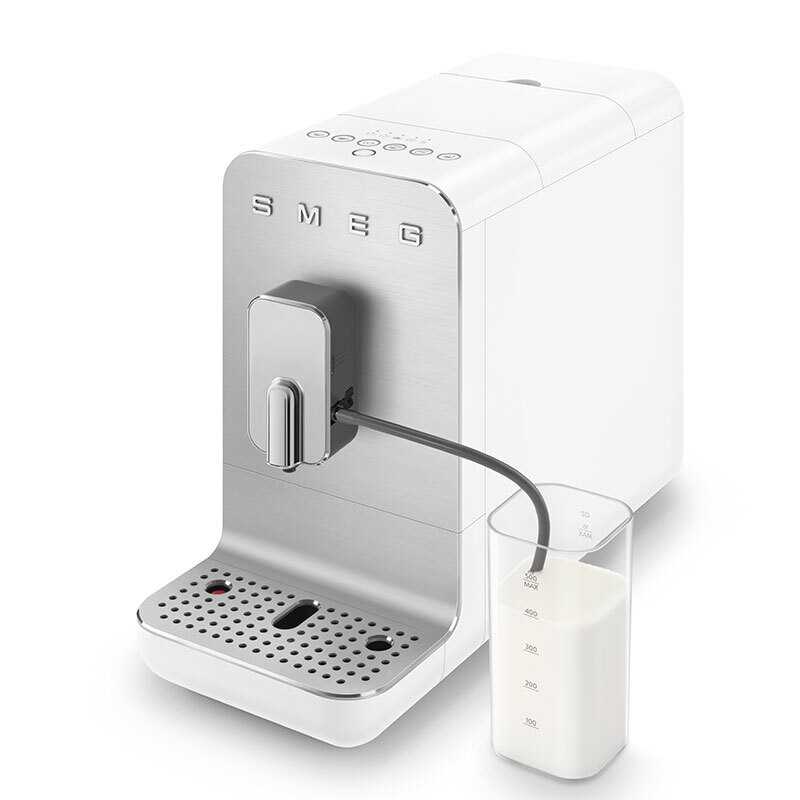 Superautomatic coffee machine Smeg BCC13Whmeu White Superautomatic coffee machine Smeg BCC13Whmeu White